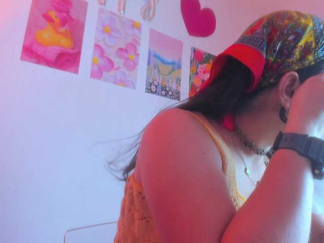 NaharaSoller live cam on BongaCams
