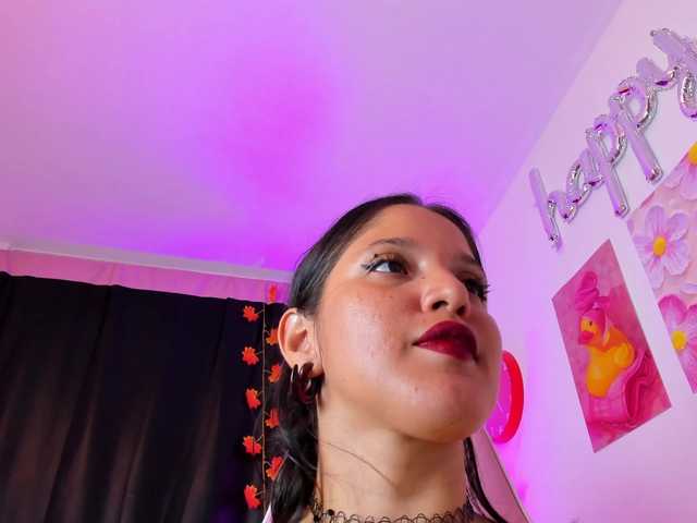 NaharaSoller live cam on BongaCams