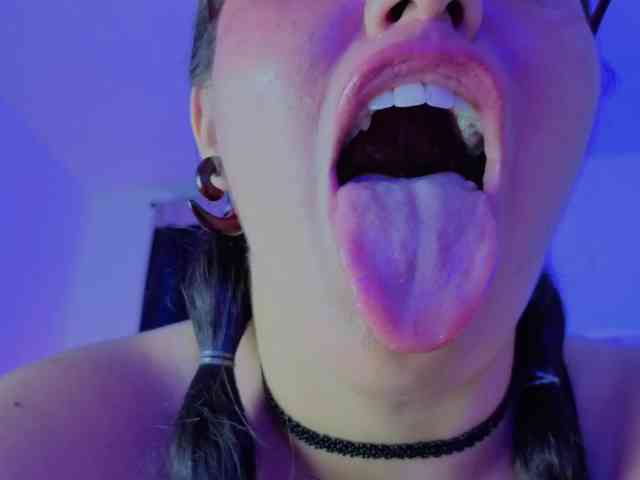 NaharaSoller - Girl 