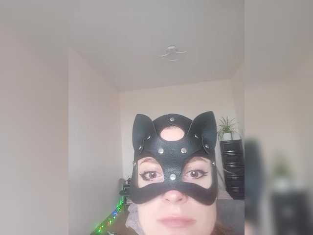 SilverHP live webcam show