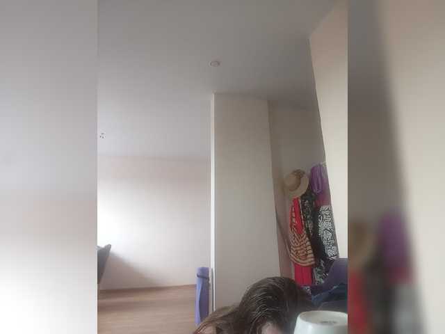 Silverrr32 live webcam show