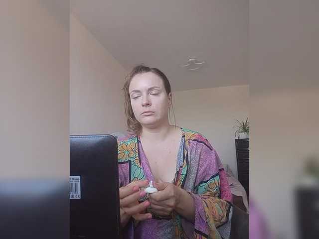 Silverrr32 live webcam show