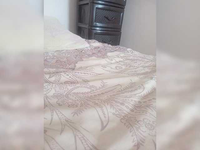 Silverrr32 live webcam show