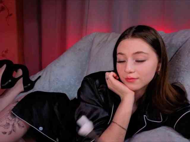 Model: CandanceSilbert