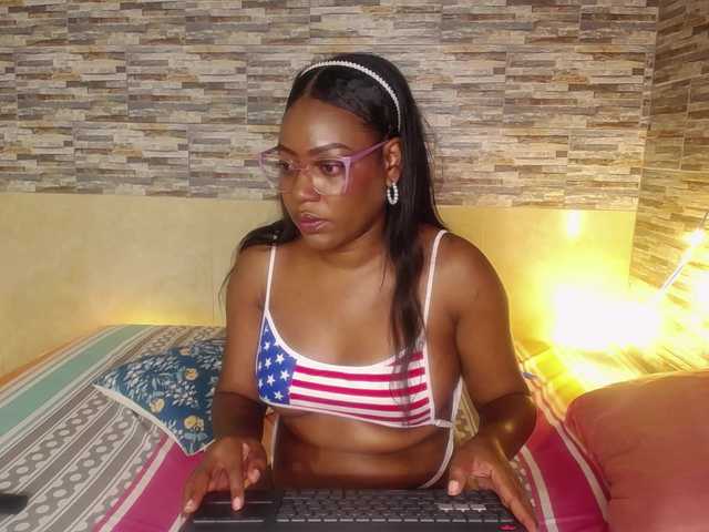 Susan-lopez live webcam show