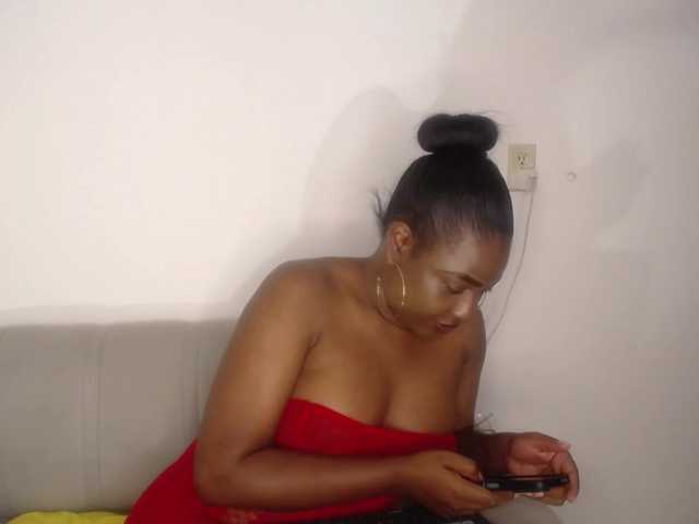 Susan-lopez's BongaCams show and profile