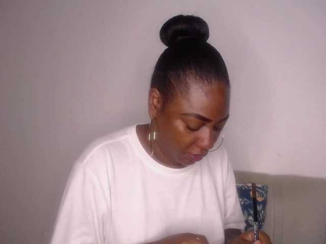 Susan-lopez's BongaCams show and profile