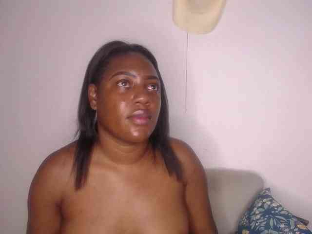 Susan-lopez webcam