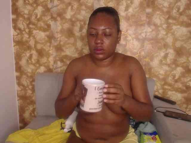 Susan-lopez webcam