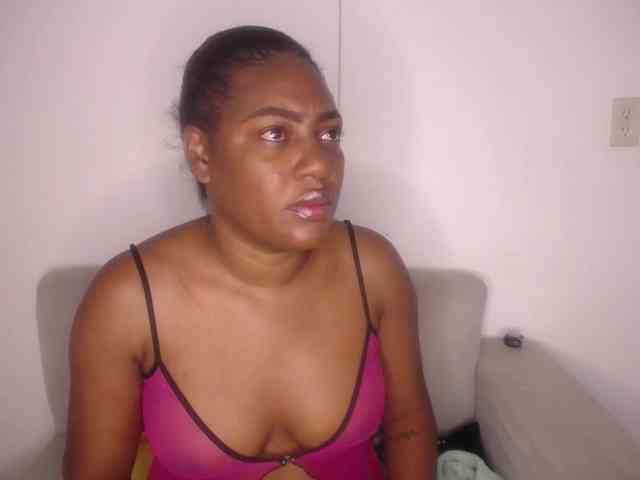 Susan-lopez webcam