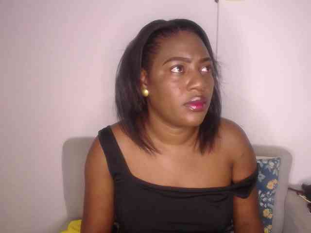Susan-lopez webcam