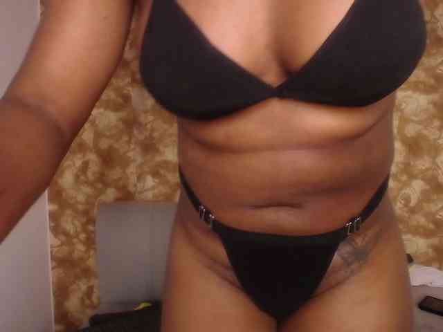 Susan-lopez webcam