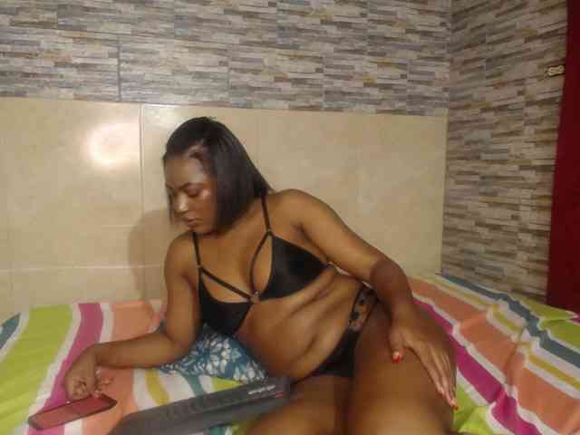 Susan-lopez webcam