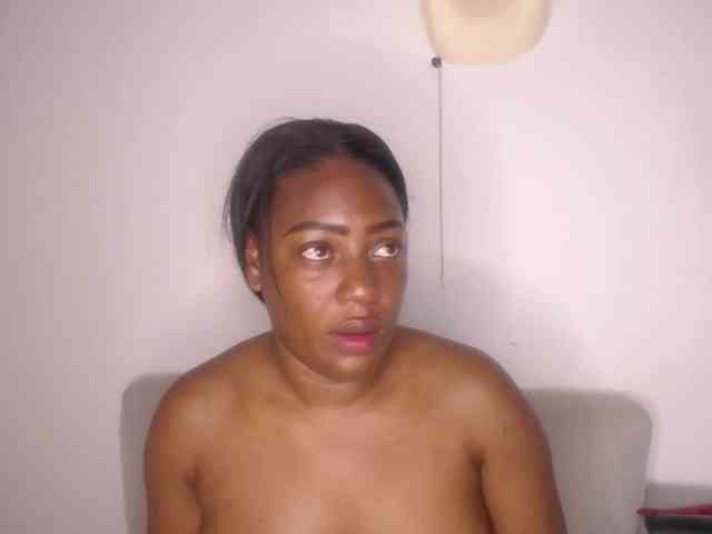 Susan-lopez webcam