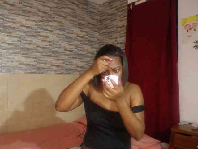 Susan-lopez webcam