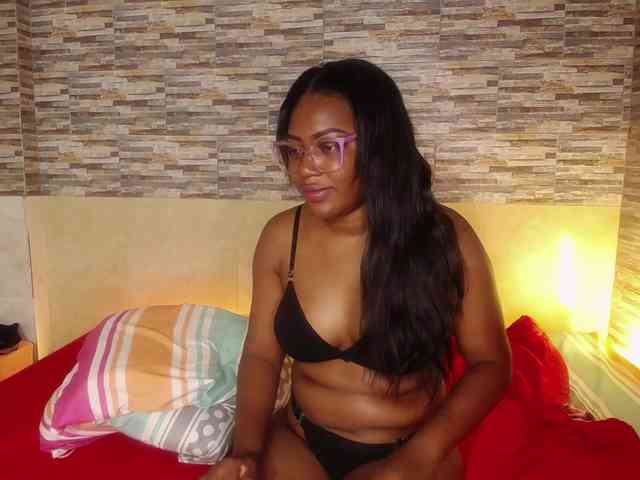 Susan-lopez webcam