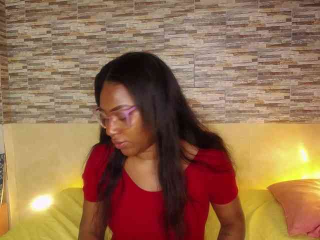 Susan-lopez webcam