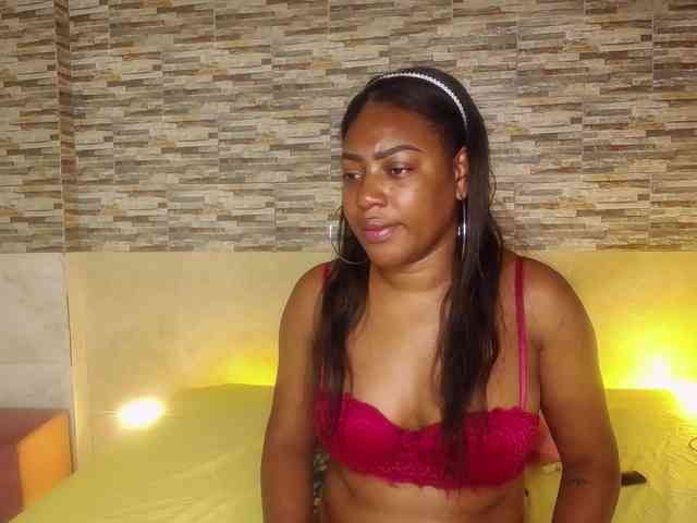 Susan-lopez webcam