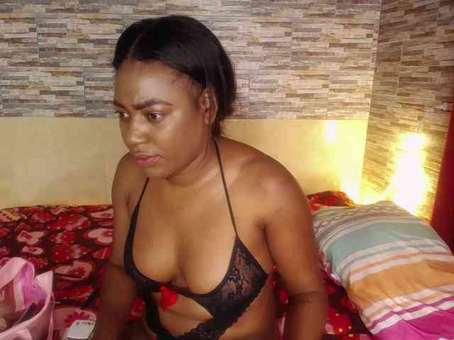 Susan-lopez webcam
