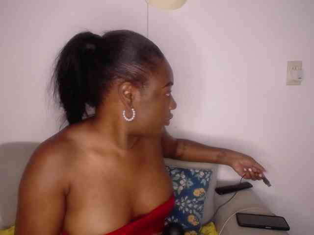 Susan-lopez webcam