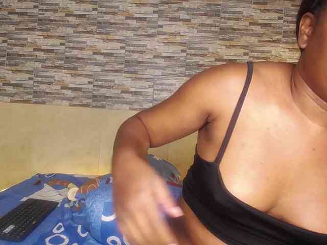 Susan-lopez webcam