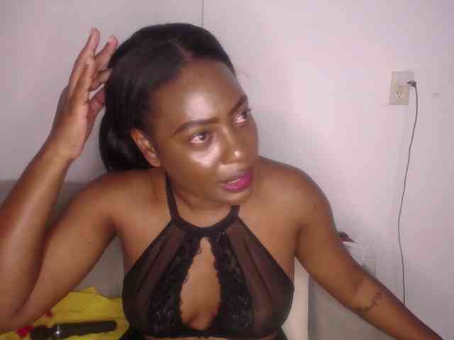 Susan-lopez webcam