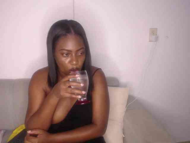 Susan-lopez webcam