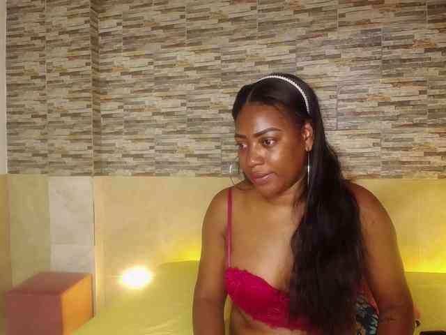 Susan-lopez webcam