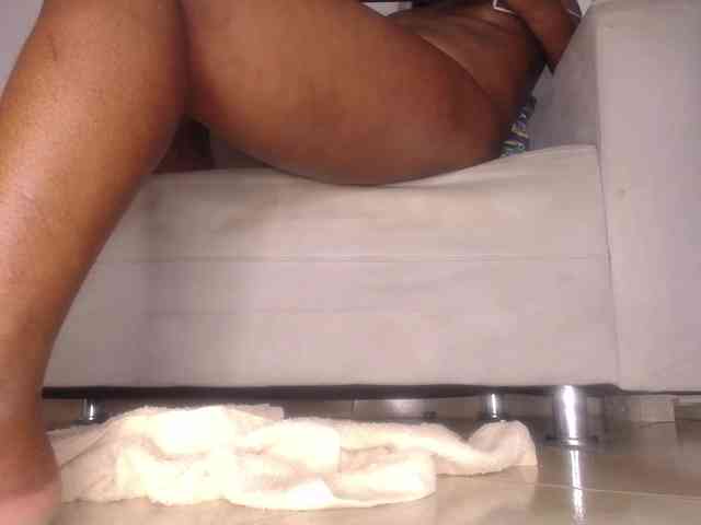 Susan-lopez webcam