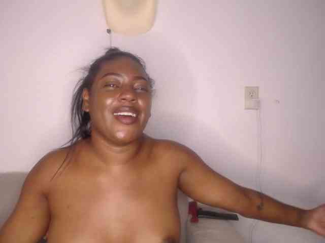 Susan-lopez webcam