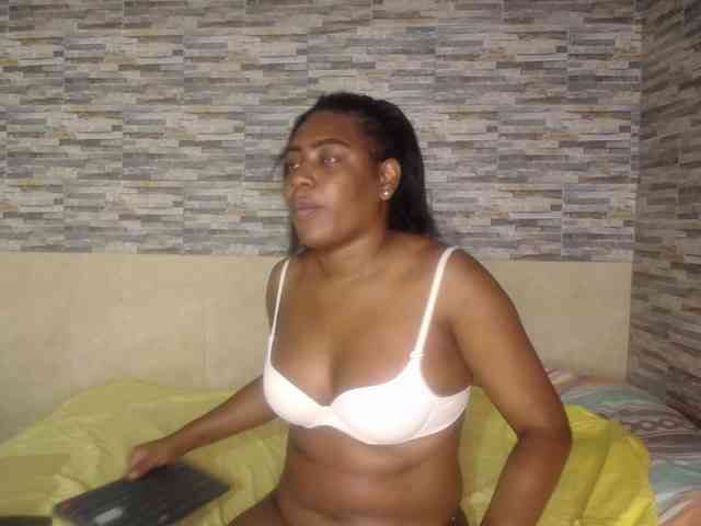Susan-lopez webcam