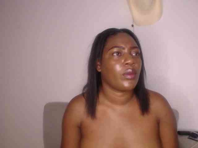 Susan-lopez webcam