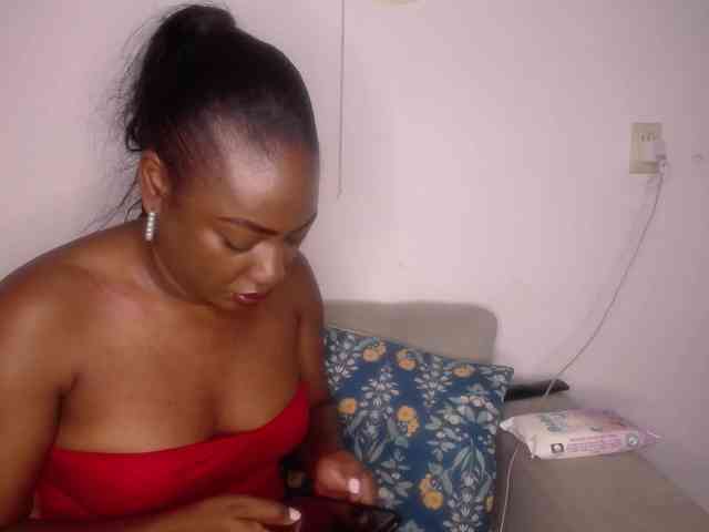Susan-lopez webcam