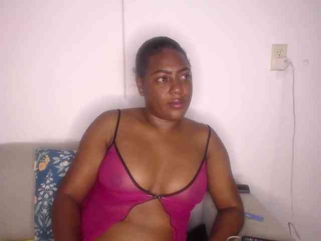 Susan-lopez webcam