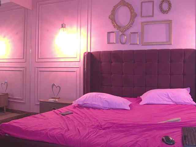 kendall-velvet webcam