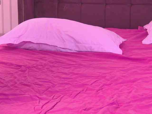 kendall-velvet webcam