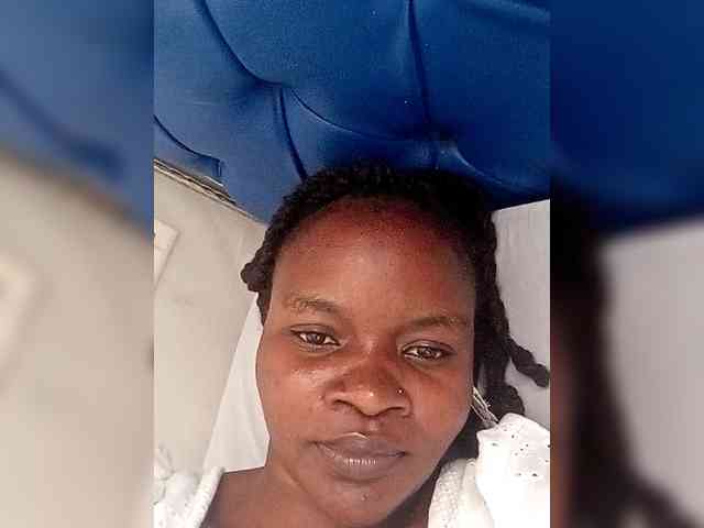 PearlAlis Live Webcam on BongaCams