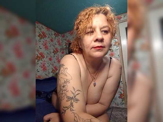 Private-LLIoy live cam preview