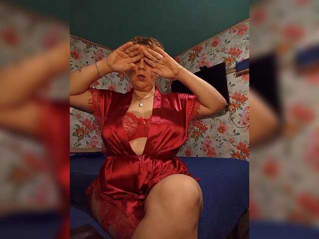 Private-llioy live cam