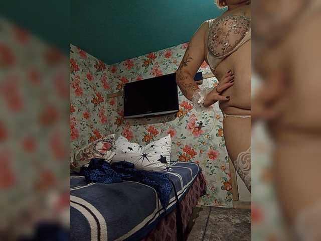 Ossanna live cam on BongaCams