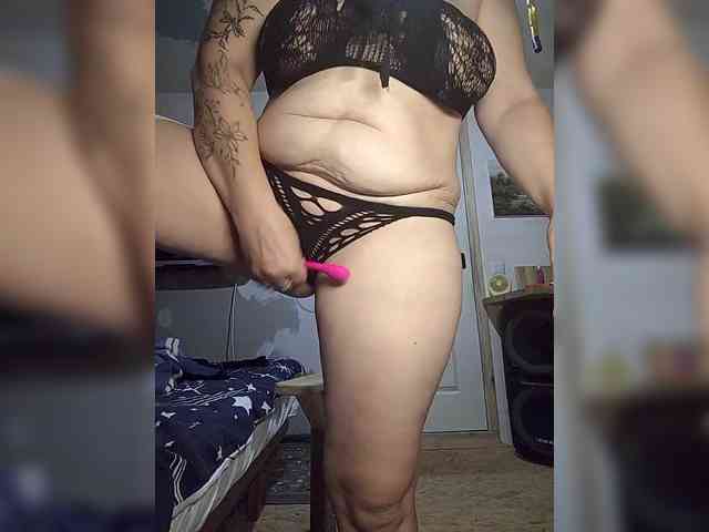 Private-LLIoy webcam