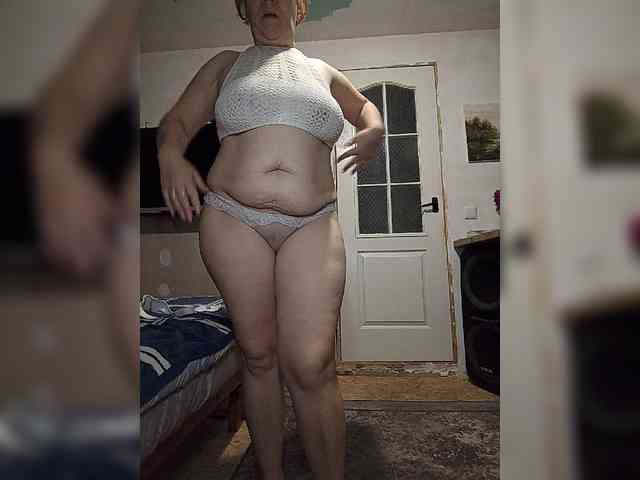 Private-LLIoy webcam