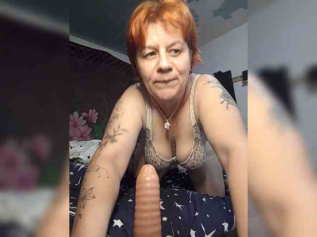 Private-LLIoy webcam