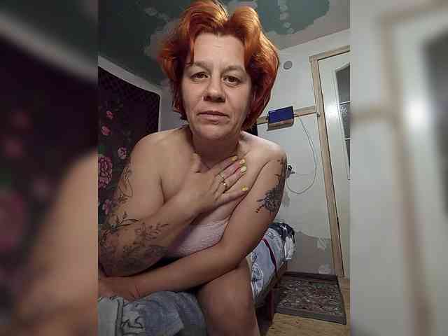Private-LLIoy webcam