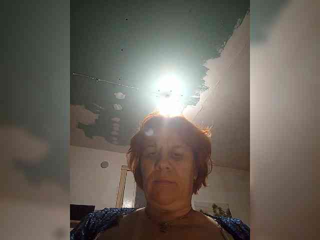 Private-LLIoy webcam