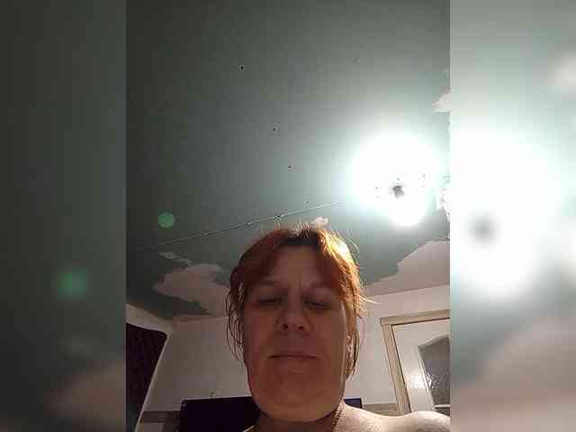 Private-LLIoy webcam