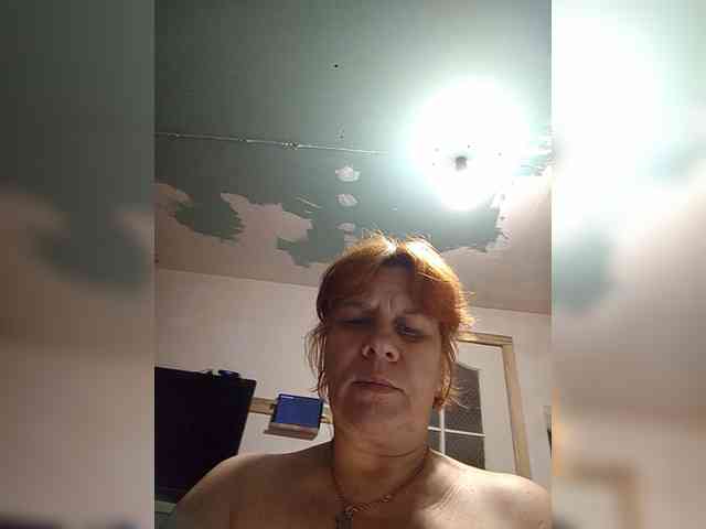 Private-LLIoy webcam