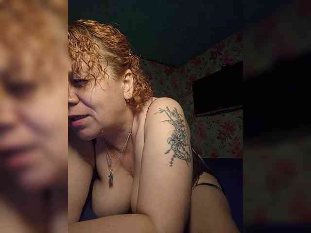 Private-LLIoy webcam