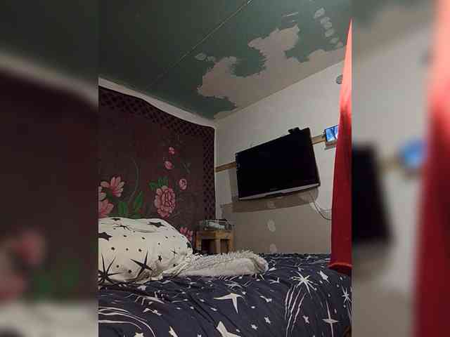 Private-LLIoy webcam