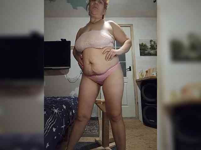 Private-LLIoy webcam